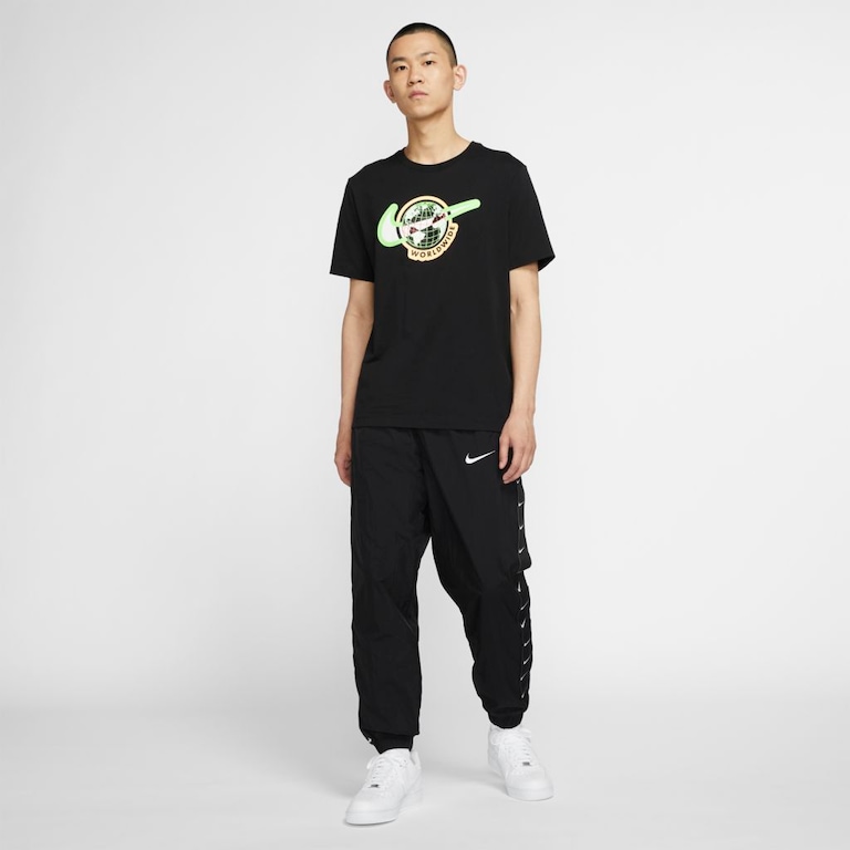 Camiseta Nike Sportswear Masculina - Foto 6