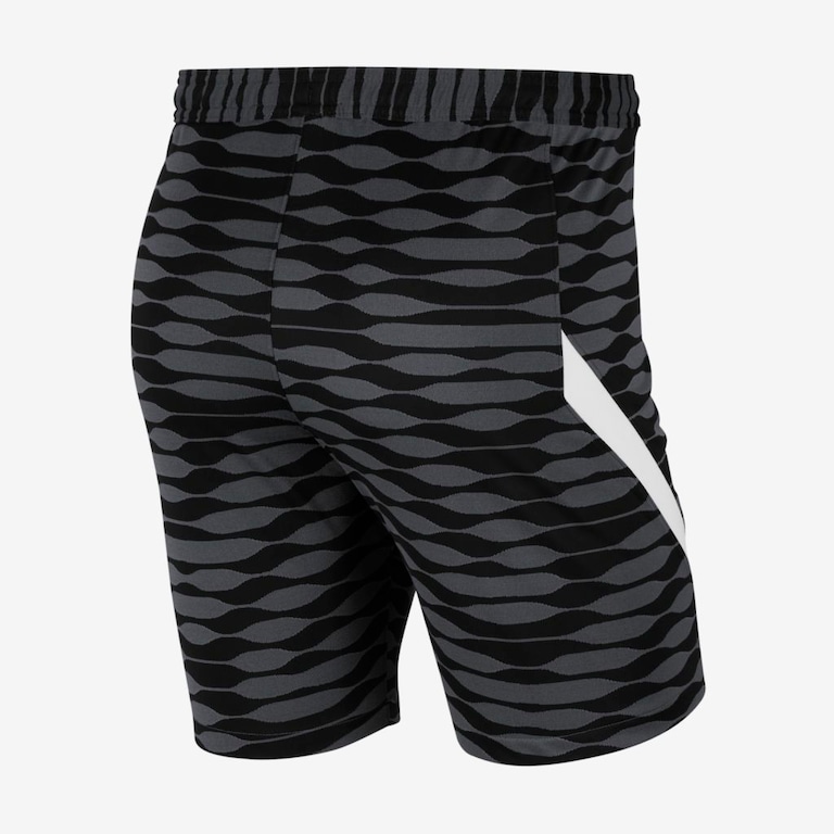 Shorts Nike Dri-FIT Strike Masculino - Foto 2