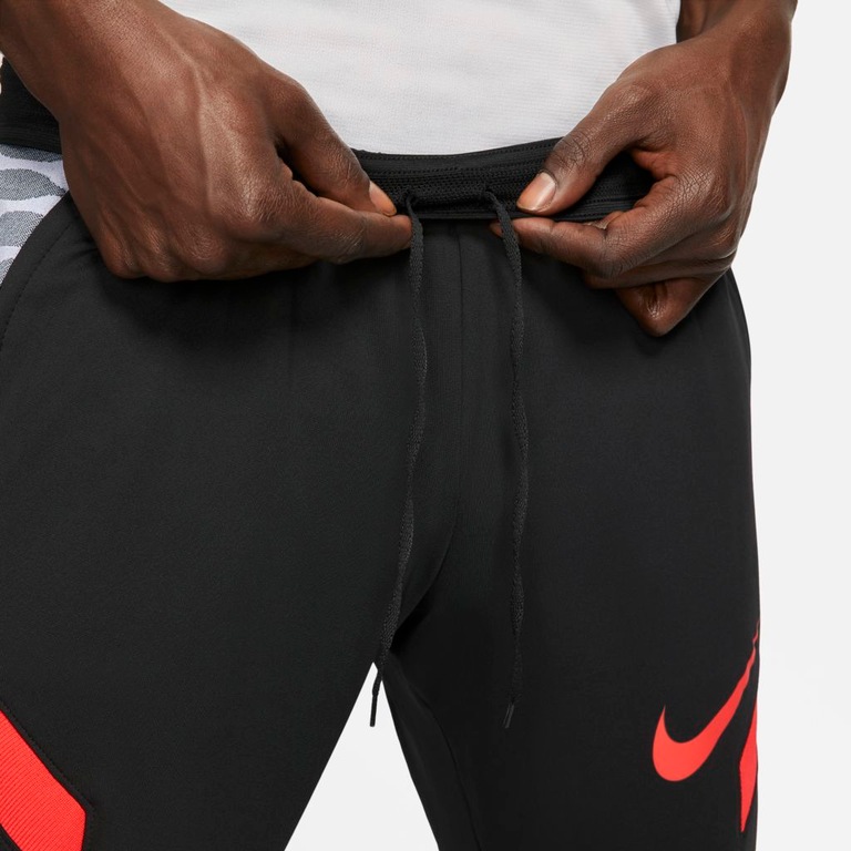 Calça Nike Dri-FIT Strike Masculina - Foto 4