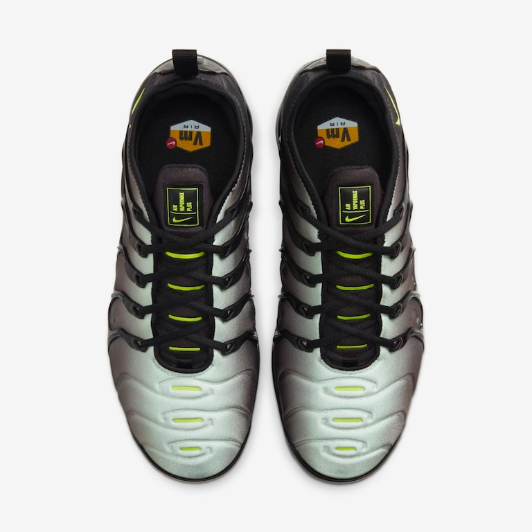 Tênis Nike Air VaporMax Plus Masculino - Foto 4