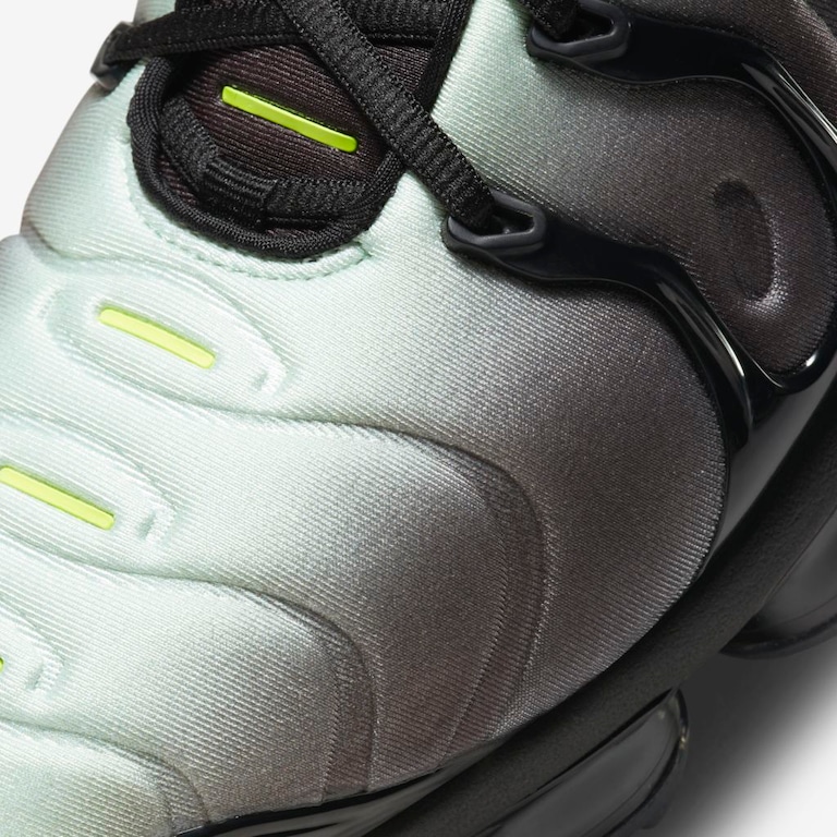 Tênis Nike Air VaporMax Plus Masculino - Foto 7