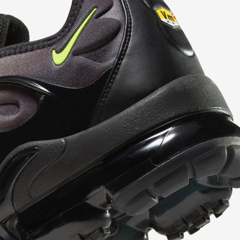 Tênis Nike Air VaporMax Plus Masculino - Foto 8