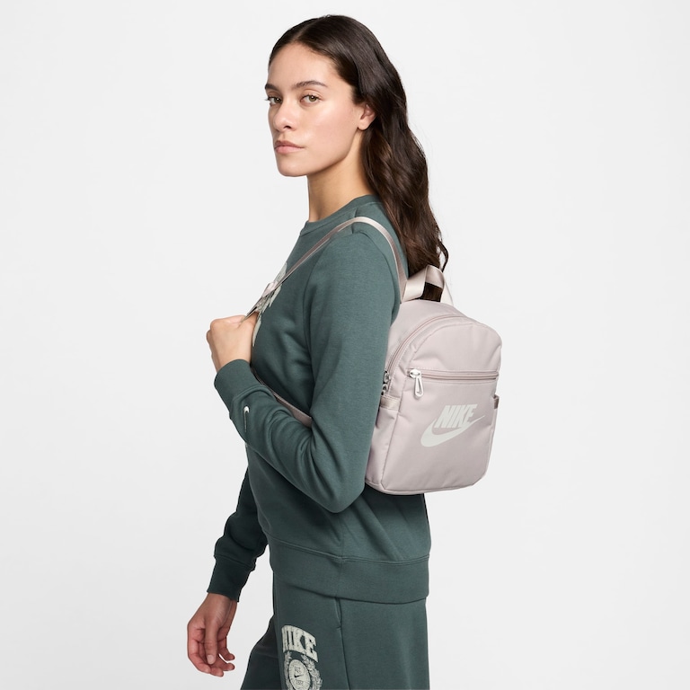Mochila Nike Sportswear Futura 365 Feminina - Foto 1