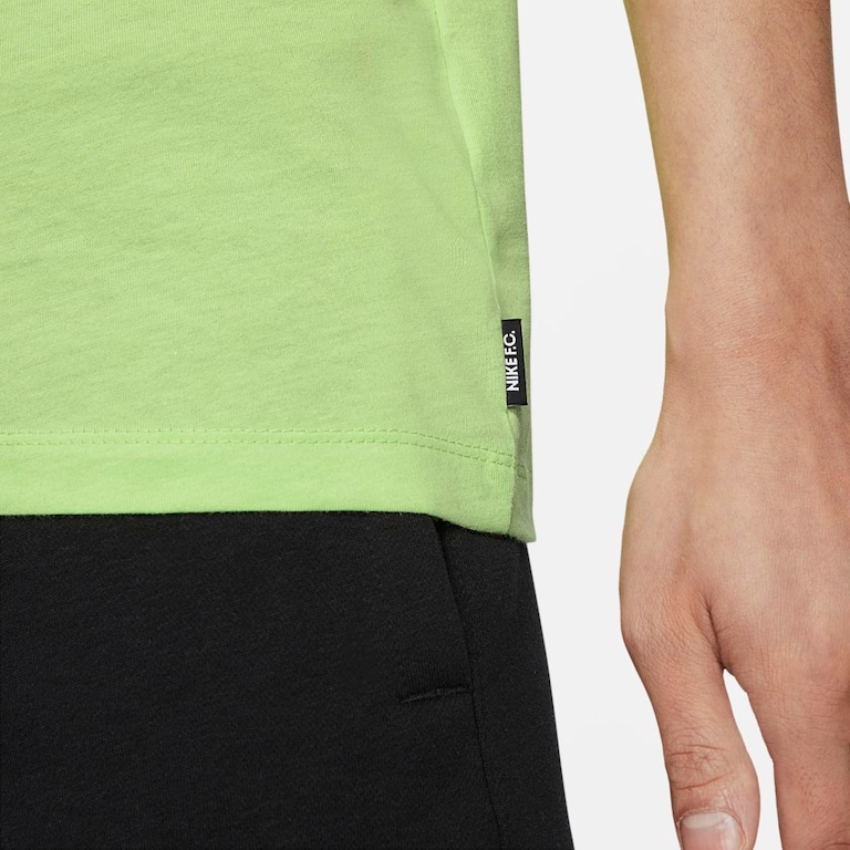 Camiseta Nike F.C. Masculina - Foto 4