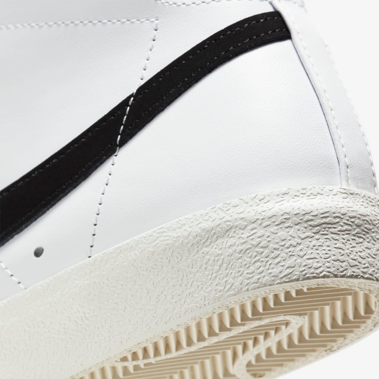 Tênis Nike Blazer Mid '77 Vintage Feminino - Foto 12