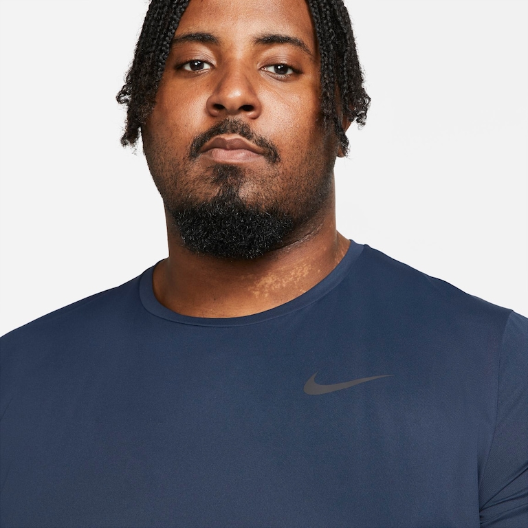 Camiseta Nike Pro Dri-FIT Masculina - Foto 8