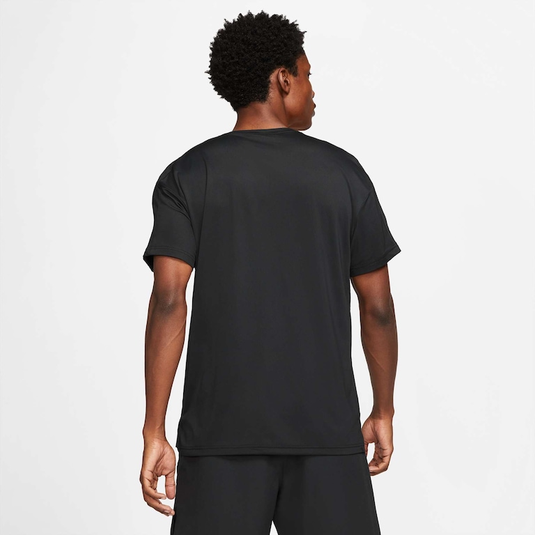 Camiseta Nike Pro Dri-FIT Masculina - Foto 3