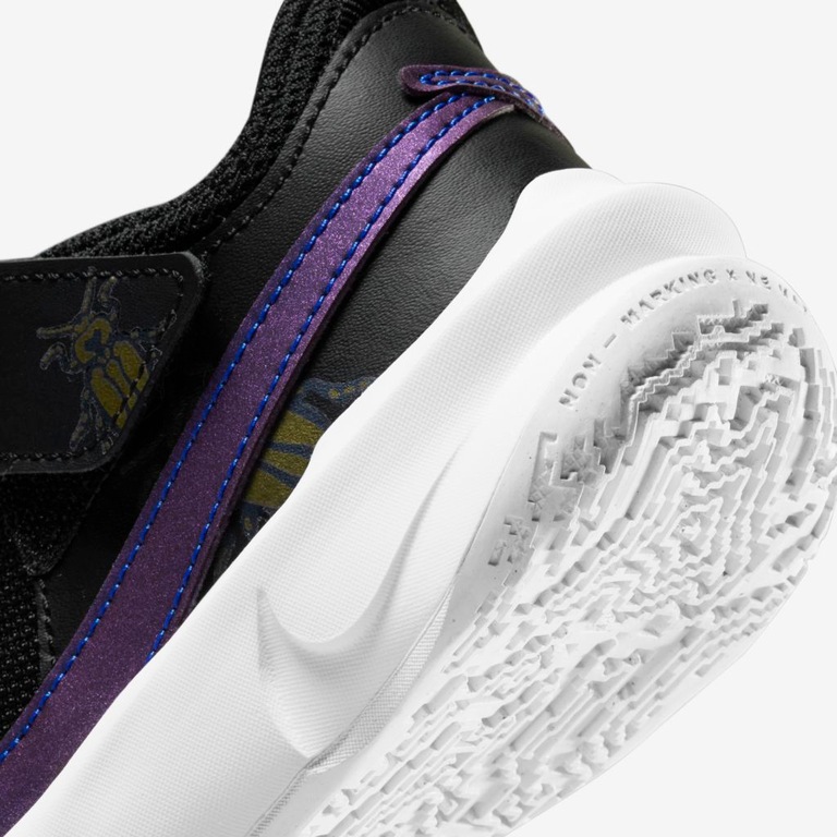 Tênis Nike Team Hustle D 10 Edição Especial Infantil - Foto 8