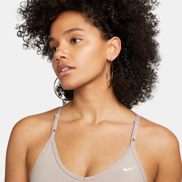 Top Nike Dri-FIT Indy Feminino - Foto 3