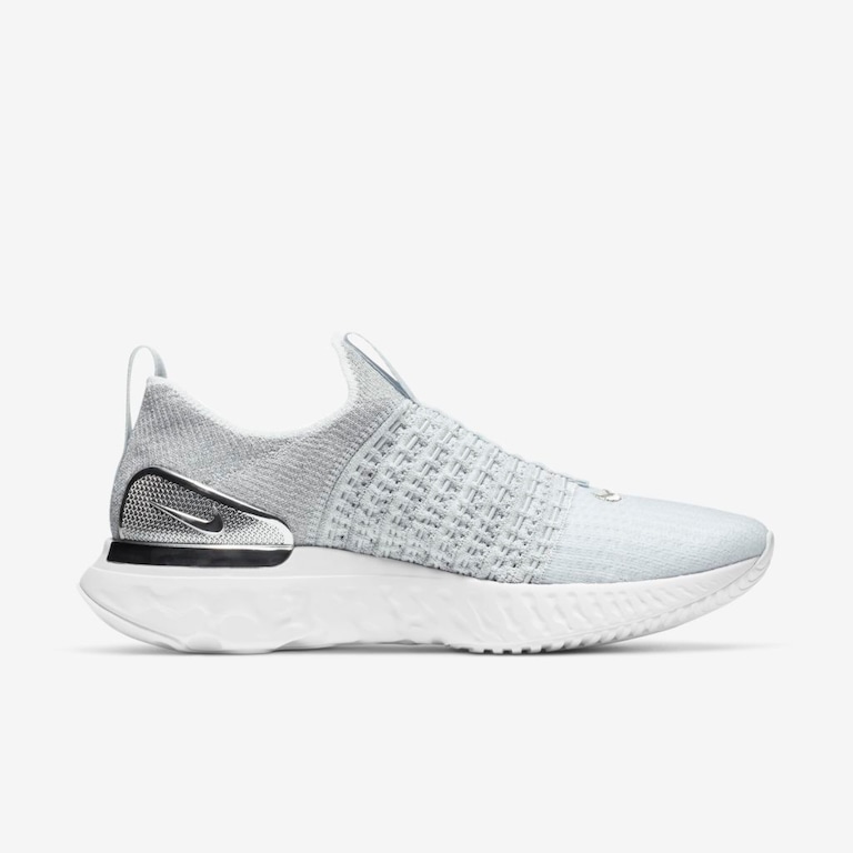Tênis Nike React Phantom Run Flyknit 2 Premium Feminino - Foto 3