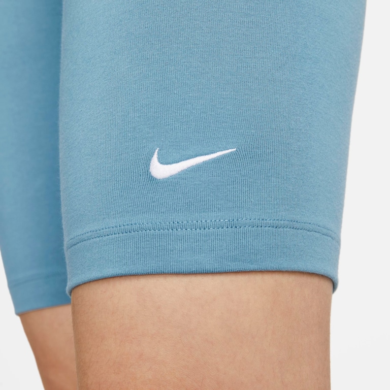 Shorts Nike Sportswear Essential Feminino - Foto 4