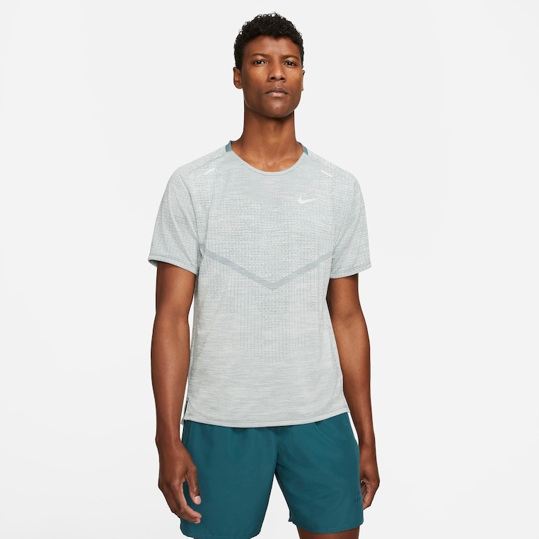 Camiseta Nike Dri-FIT ADV Techknit Ultra Masculina - Foto 1