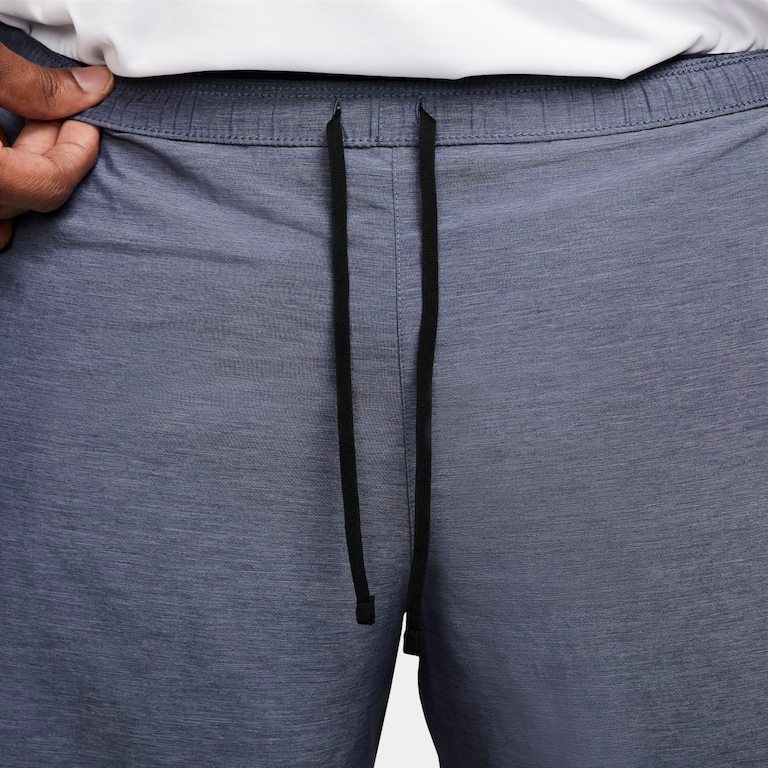 Shorts Nike Challenger Masculino - Foto 15