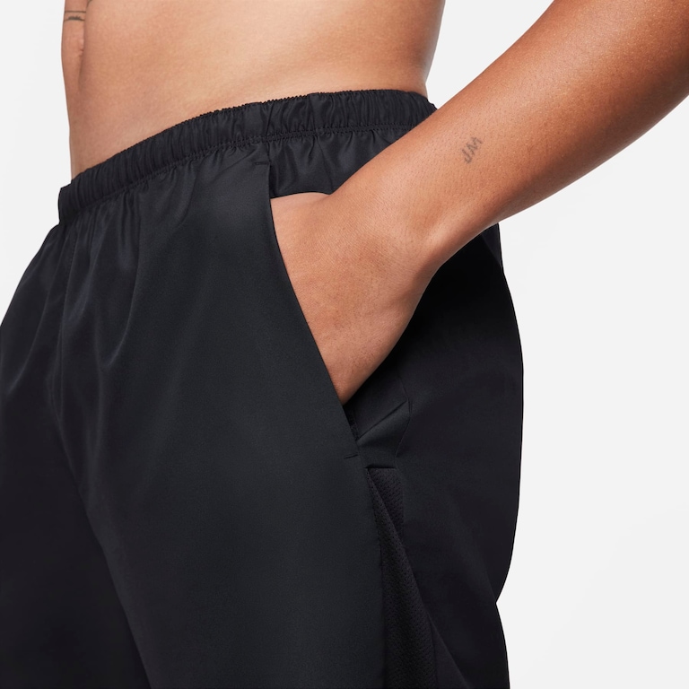 Shorts Nike Dri-FIT Challenger Masculino - Foto 5