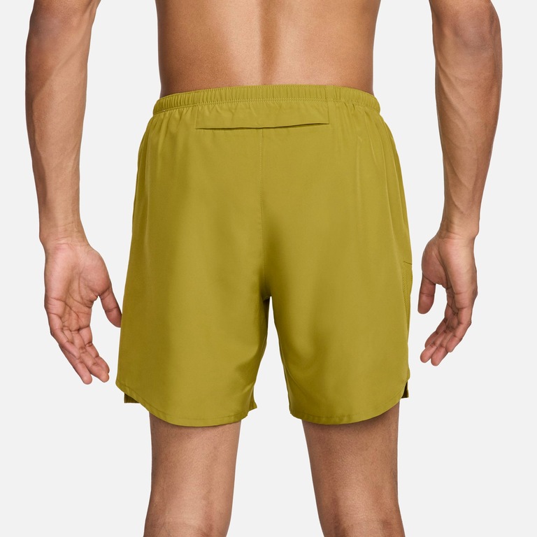 Shorts Nike Dri-FIT Challenger Masculino - Foto 3