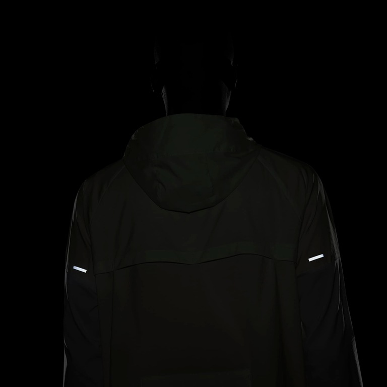 Jaqueta Nike Repel UV Windrunner Masculina - Foto 11