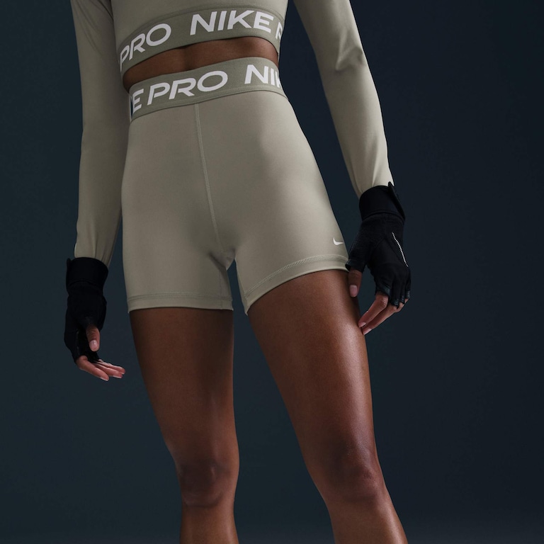 Shorts Nike Pro 365 Feminino - Foto 2