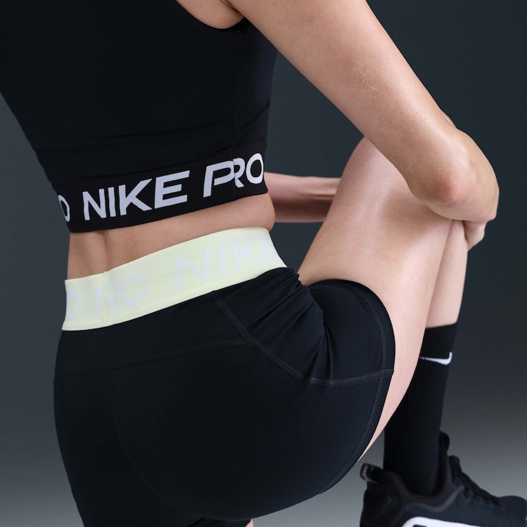 Shorts Nike Pro Feminino - Foto 3