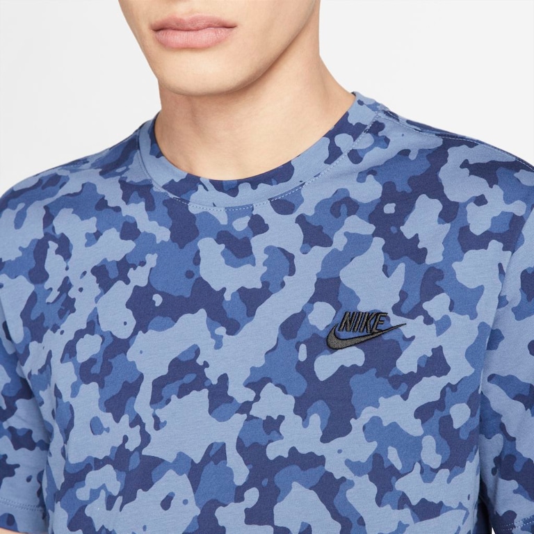 Camiseta Nike Sportswear Masculina - Foto 3