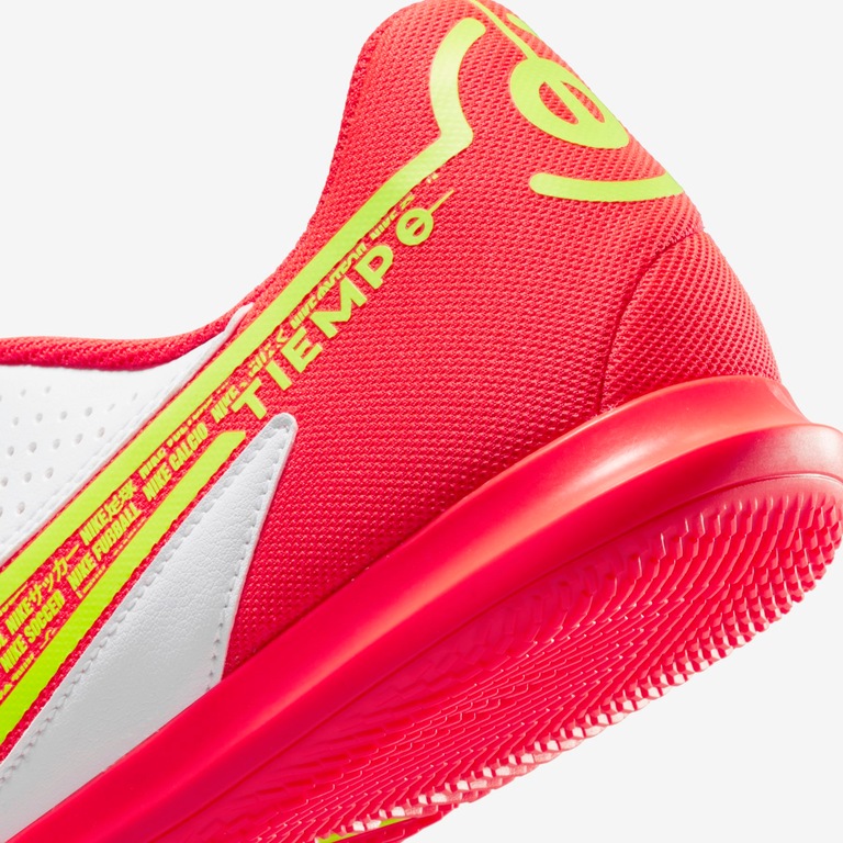 Chuteira Nike Tiempo Legend 9 Club Futsal - Foto 8