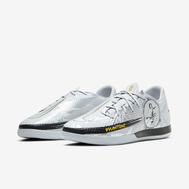 Chuteira Nike Phantom GT Scorpion Academy Futsal - Foto 5