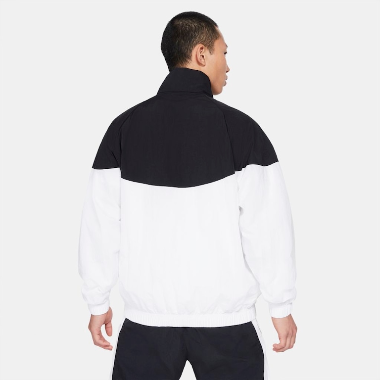 Jaqueta Nike Sportswear Heritage Windrunner Masculina - Foto 2
