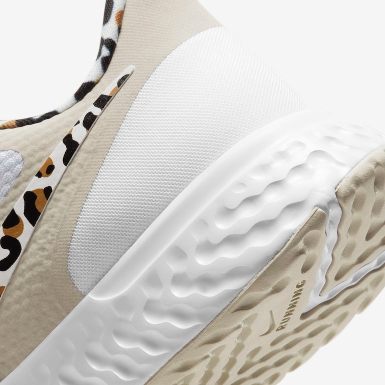 Tênis Nike Revolution 5 PRM Feminino - Foto 8