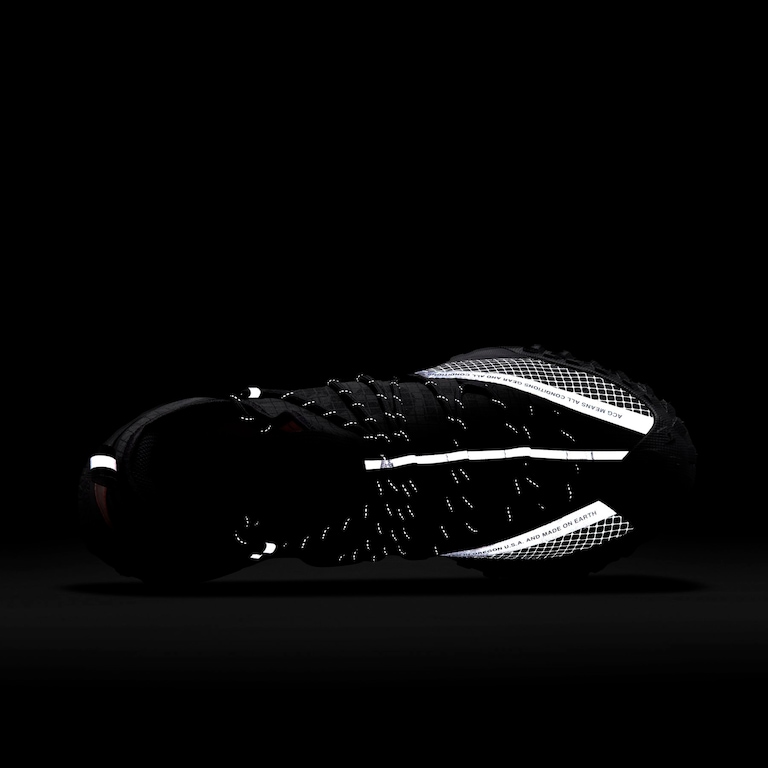 Tênis Nike ACG Mountain Fly Low Masculino - Foto 9