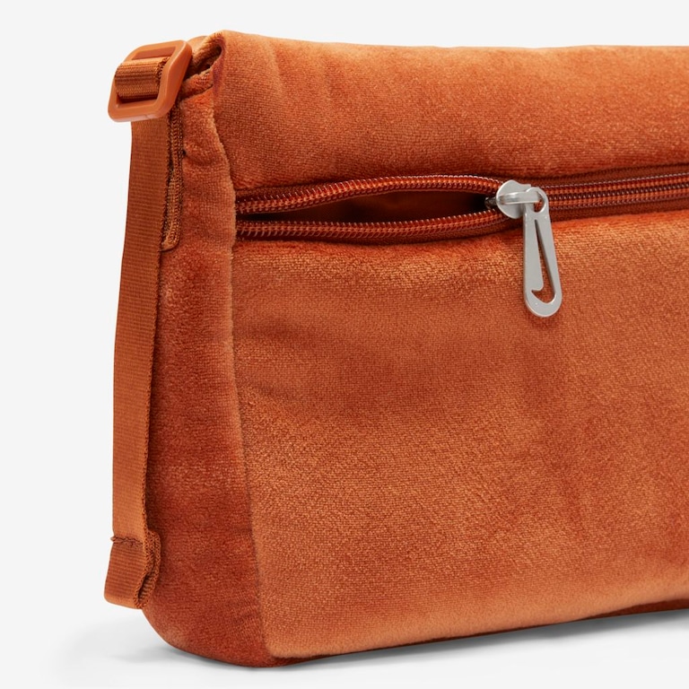 Bolsa Transversal Nike Sportswear Futura 365 Feminina - Foto 8