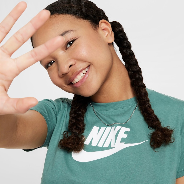 Camiseta Nike Sportswear Futura Infantil - Foto 3