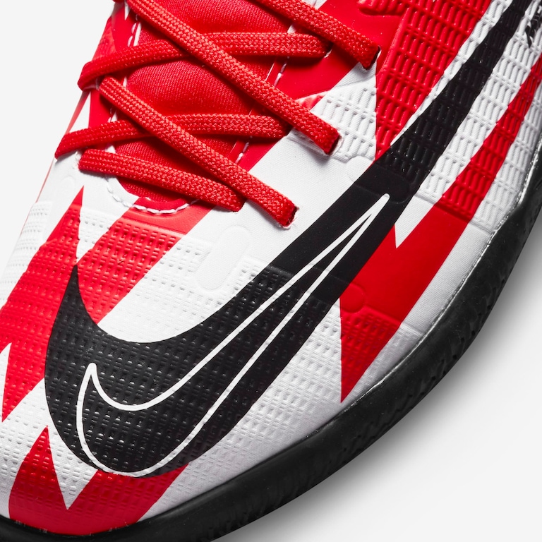 Chuteira Nike Mercurial Superfly 8 Club CR7 Infantil Futsal - Foto 7