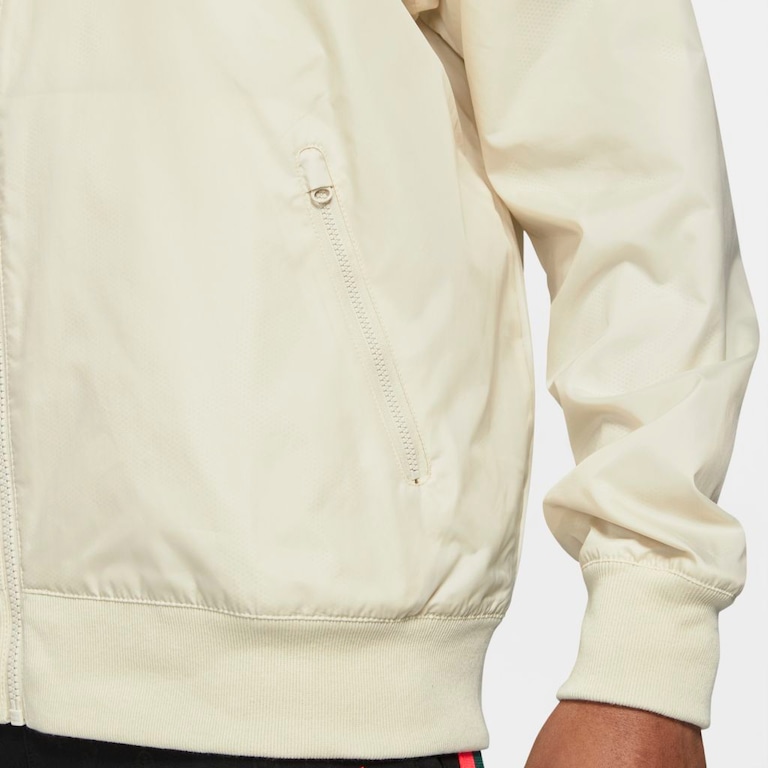 Jaqueta Nike Liverpool Windrunner Masculina - Foto 5