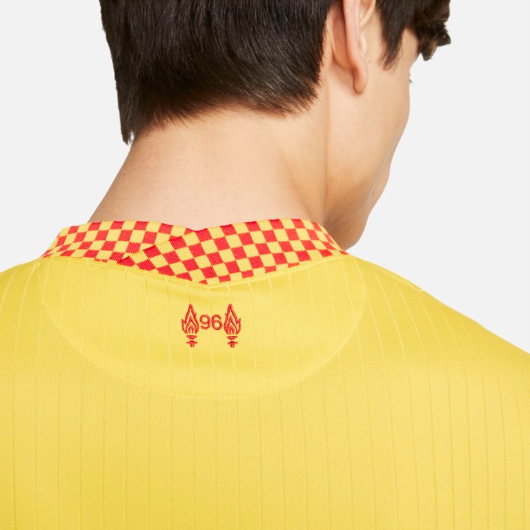 Camiseta Nike Liverpool III 2021/22 Torcedor Pro Masculina - Foto 4