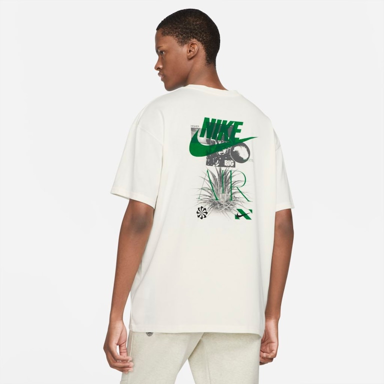 Camiseta Nike Sportswear Masculina - Foto 2