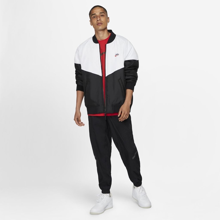 Camiseta Nike Sportswear Masculina - Foto 4