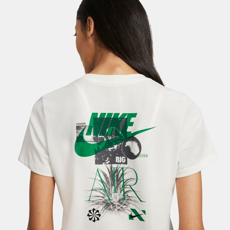 Camiseta Nike Sportswear Feminina - Foto 5