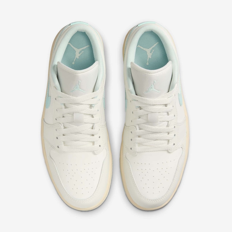 Tênis Air Jordan 1 Low Feminino - Foto 4