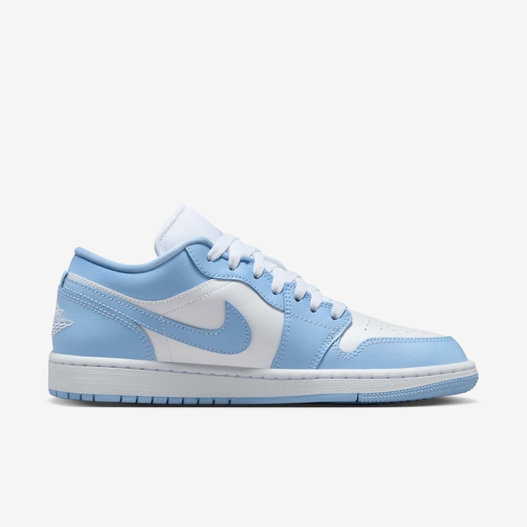 Tênis Air Jordan 1 Low Feminino - Foto 3