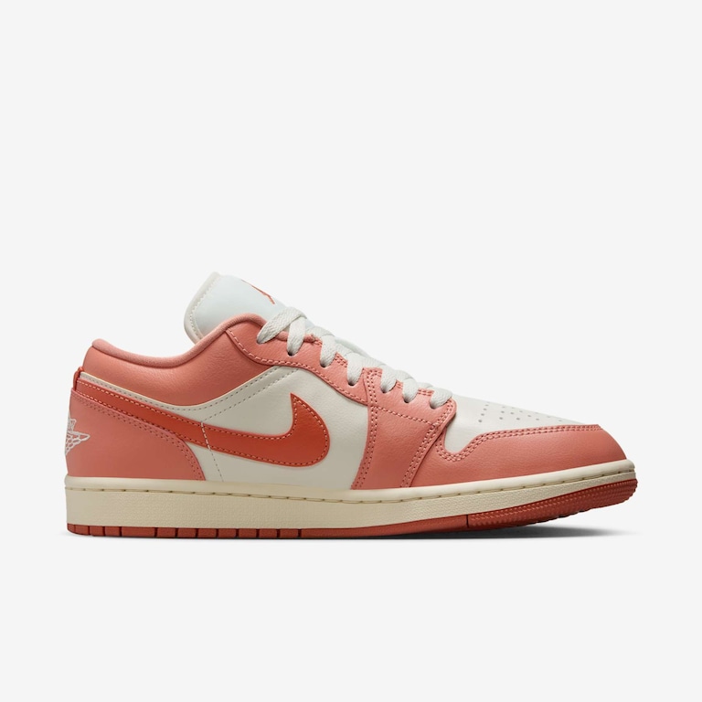 Tênis Air Jordan 1 Low Feminino - Foto 3