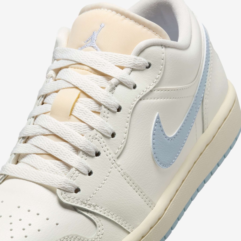 Tênis Air Jordan 1 Low Feminino - Foto 7