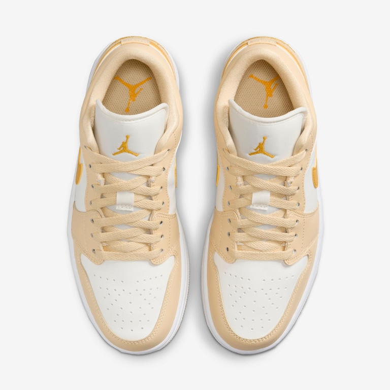 Tênis Air Jordan 1 Low Feminino - Foto 4