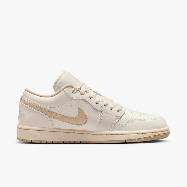 Tênis Air Jordan 1 Low Feminino - Foto 3