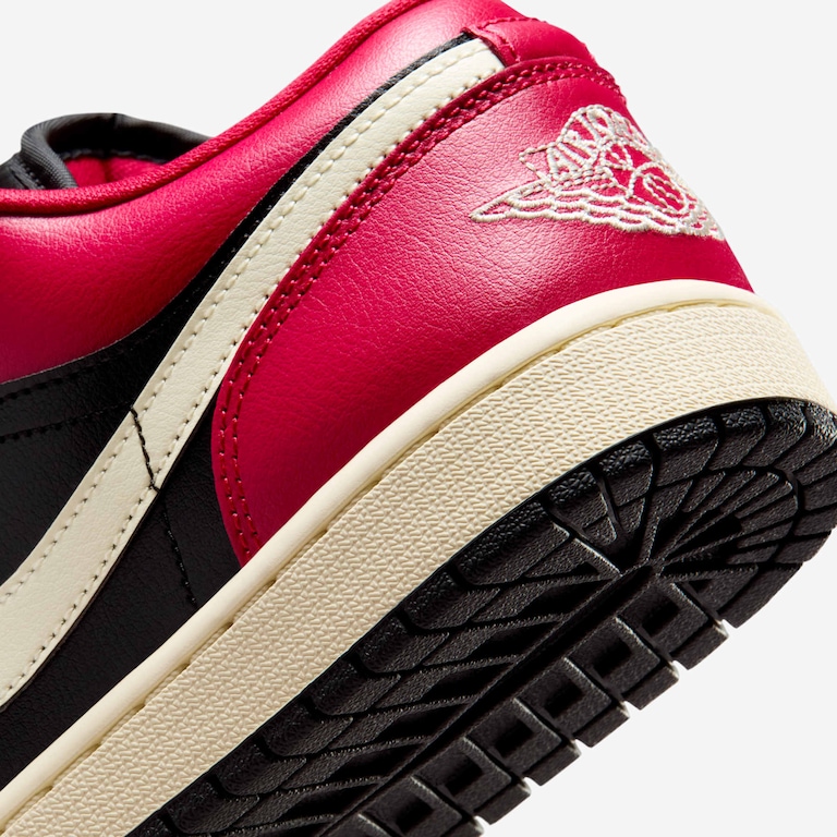 Tênis Air Jordan 1 Low Feminino - Foto 8