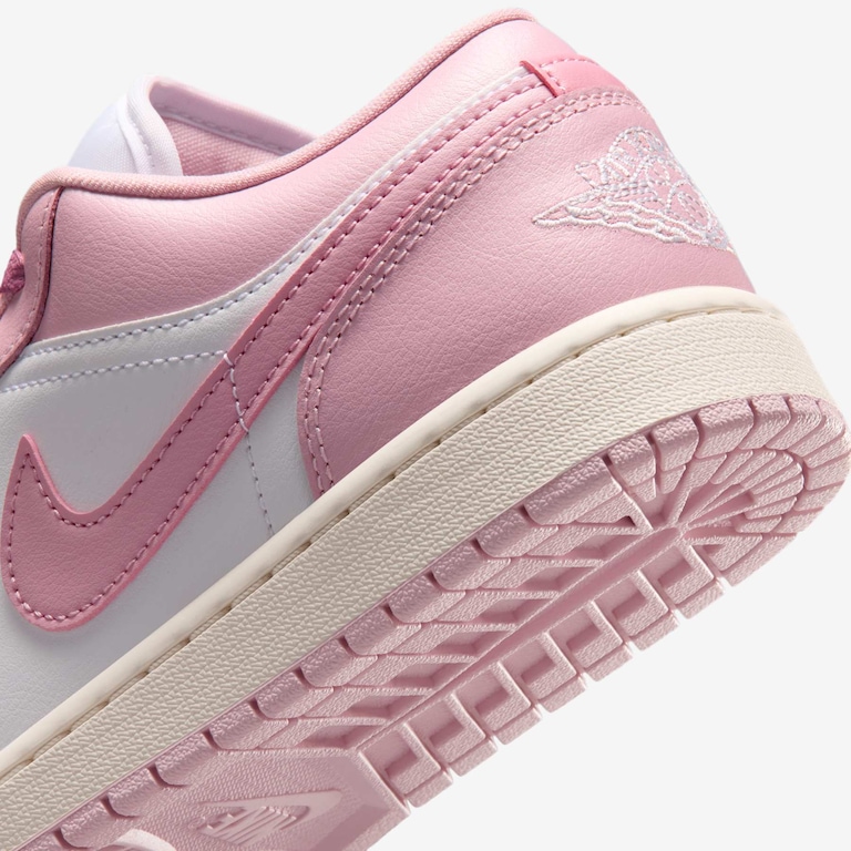 Tênis Air Jordan 1 Low Feminino - Foto 8