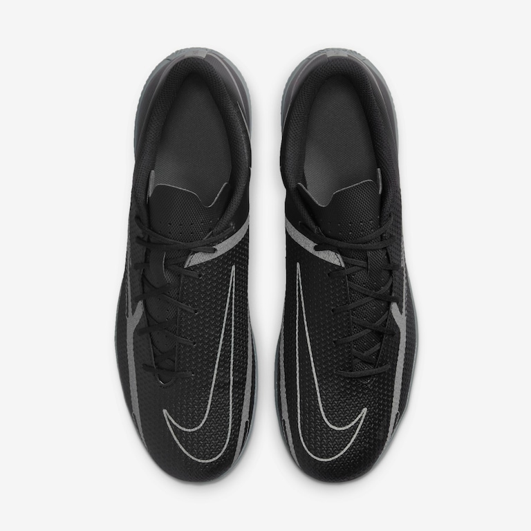 Chuteira Nike Phantom GT2 Club Futsal - Foto 4