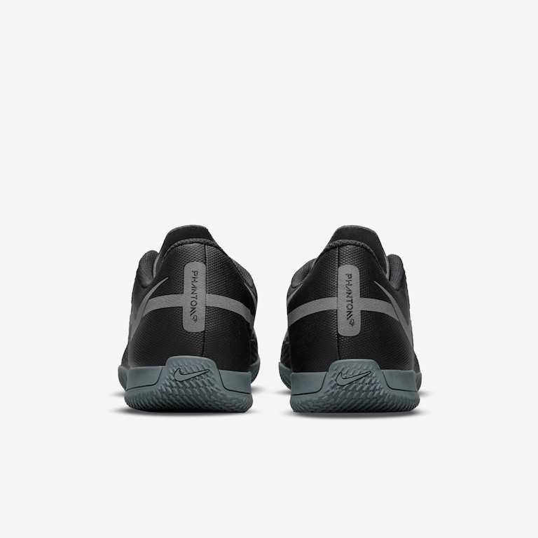 Chuteira Nike Phantom GT2 Club Futsal - Foto 6