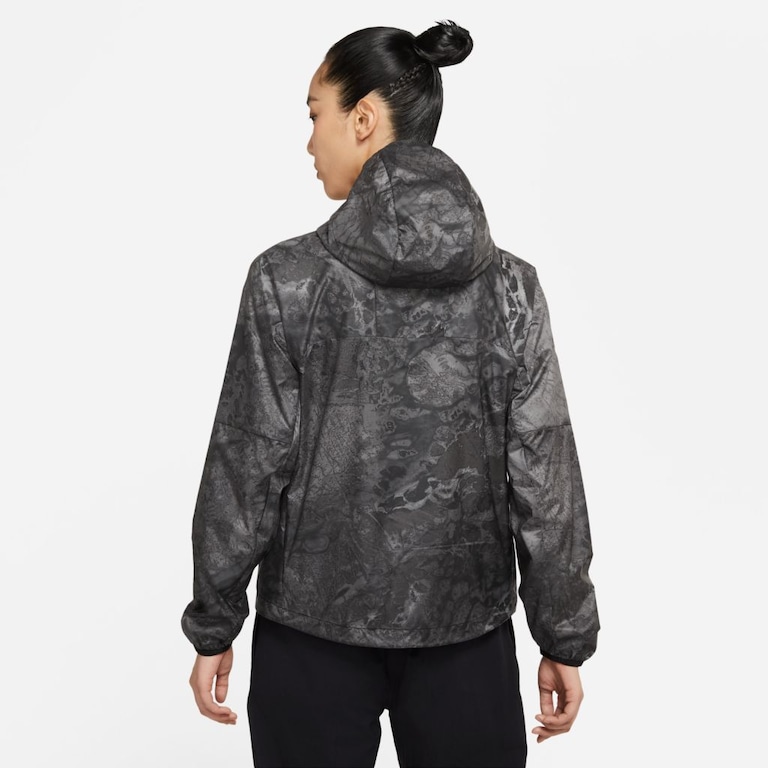 Jaqueta Nike ACG Windbreaker Feminina - Foto 2