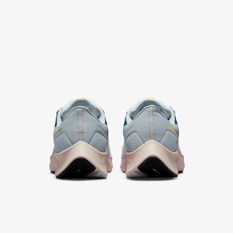 Tênis Nike Air Zoom Pegasus 38 Premium Feminino - Foto 6