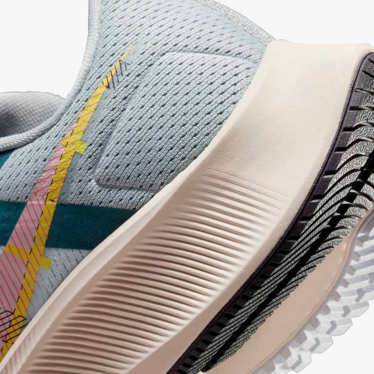 Tênis Nike Air Zoom Pegasus 38 Premium Feminino - Foto 8