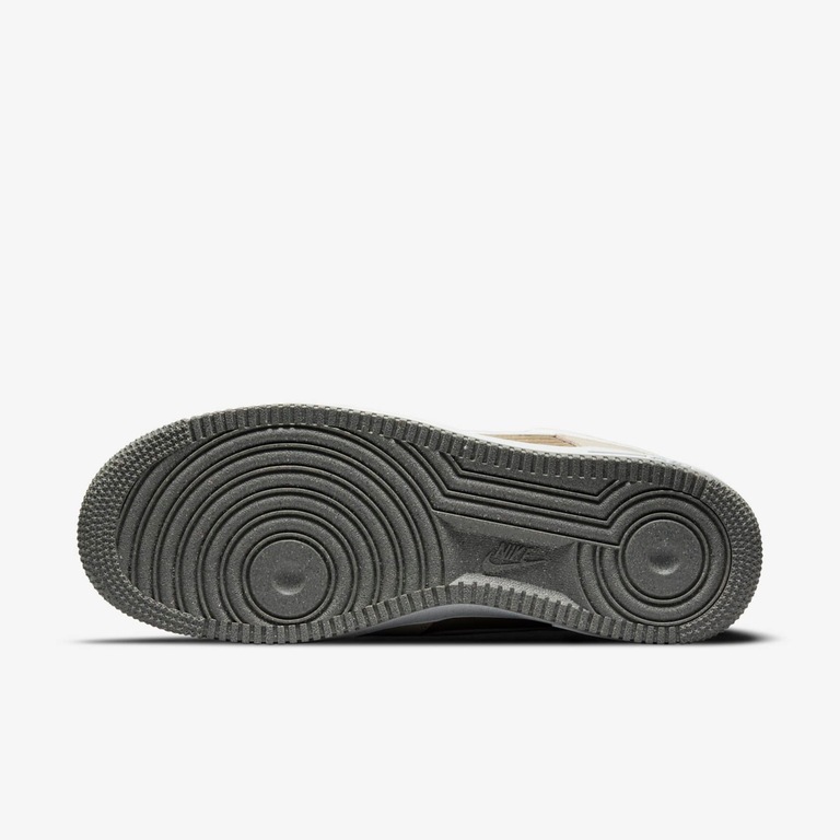 Tênis Nike Air Force 1 '07 LV8 Masculino - Foto 2